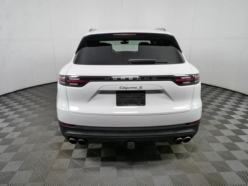 Certified 2019 Porsche Cayenne S AWD/4WD image 32