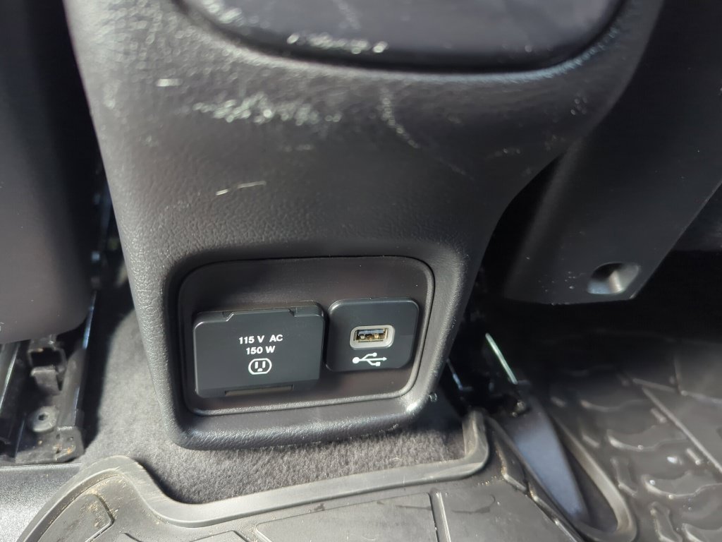 Used 2017 Jeep Compass Trailhawk w/ Leather Interior Group AWD/4WD image 32