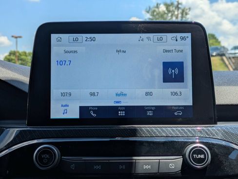 Used 2025 Ford Escape ST-Line AWD/4WD image 19