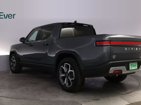 Used 2024 Rivian R1T Adventure Dual AWD/4WD image 17