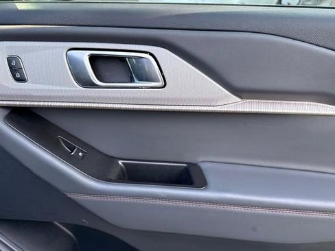 Used 2025 Ford Explorer Active image 20