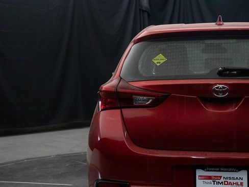 Used 2018 Toyota Corolla iM w/ All-Weather Mat Package image 12