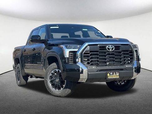 New 2026 Toyota Tundra SR5 AWD/4WD image 2