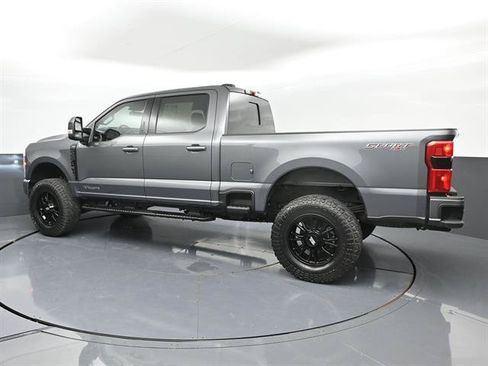 Used 2024 Ford F250 Lariat w/ Sport Appearance Package AWD/4WD image 28