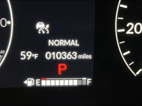 Used 2023 Honda CR-V Sport Touring image 10