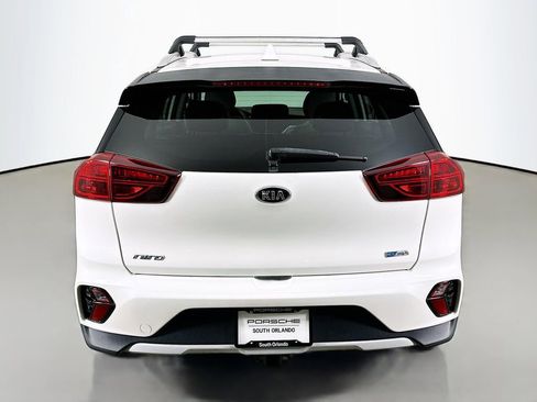 Used 2020 Kia Niro EX image 10