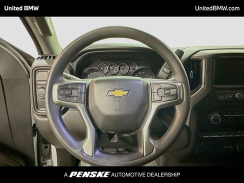 Used 2022 Chevrolet Silverado 1500 Custom w/ Safety Confidence Package image 6