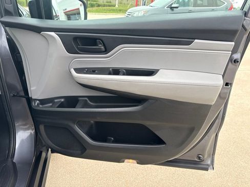 Used 2019 Honda Odyssey EX-L image 22