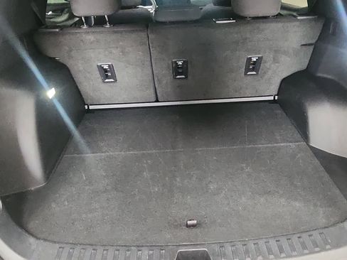 Used 2025 Chevrolet Equinox LT image 30