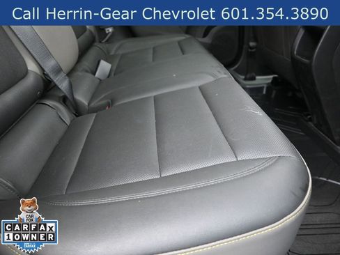 Used 2025 Chevrolet Trax ACTIV w/ Sunroof Package FWD image 21