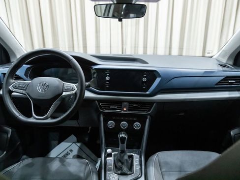 Used 2023 Volkswagen Taos SE AWD/4WD image 14