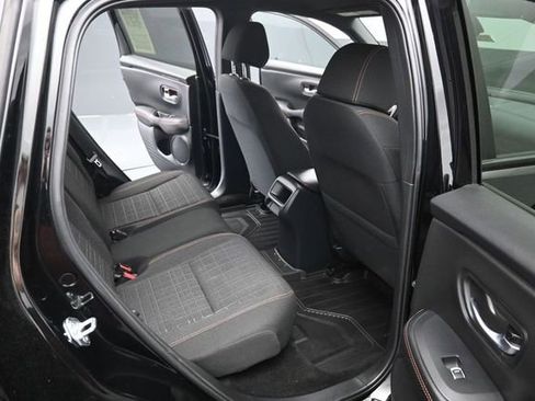 Certified 2025 Honda HR-V Sport image 26