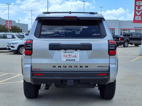 Certified 2026 Toyota 4Runner TRD Off-Road Premium w/ Tow Technology Package AWD/4WD image 6