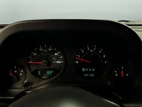 Used 2007 Jeep Wrangler Unlimited X w/ Dual Top Group AWD/4WD image 18