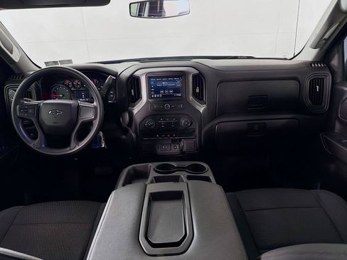 Used 2019 Chevrolet Silverado 1500 Custom Trail Boss w/ Custom Convenience Package AWD/4WD image 25
