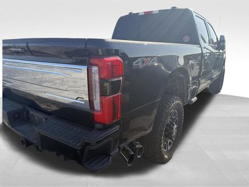 Used 2024 Ford F250 Platinum AWD/4WD image 25