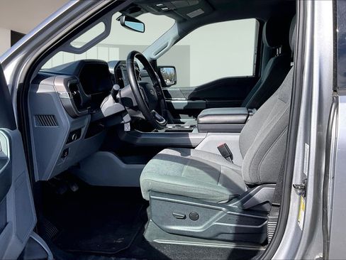 Used 2024 Ford F150 XLT w/ Mobile Office Package image 22