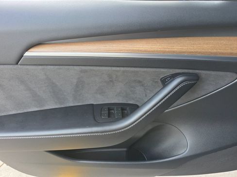Used 2023 Tesla Model 3 Long Range AWD/4WD image 23