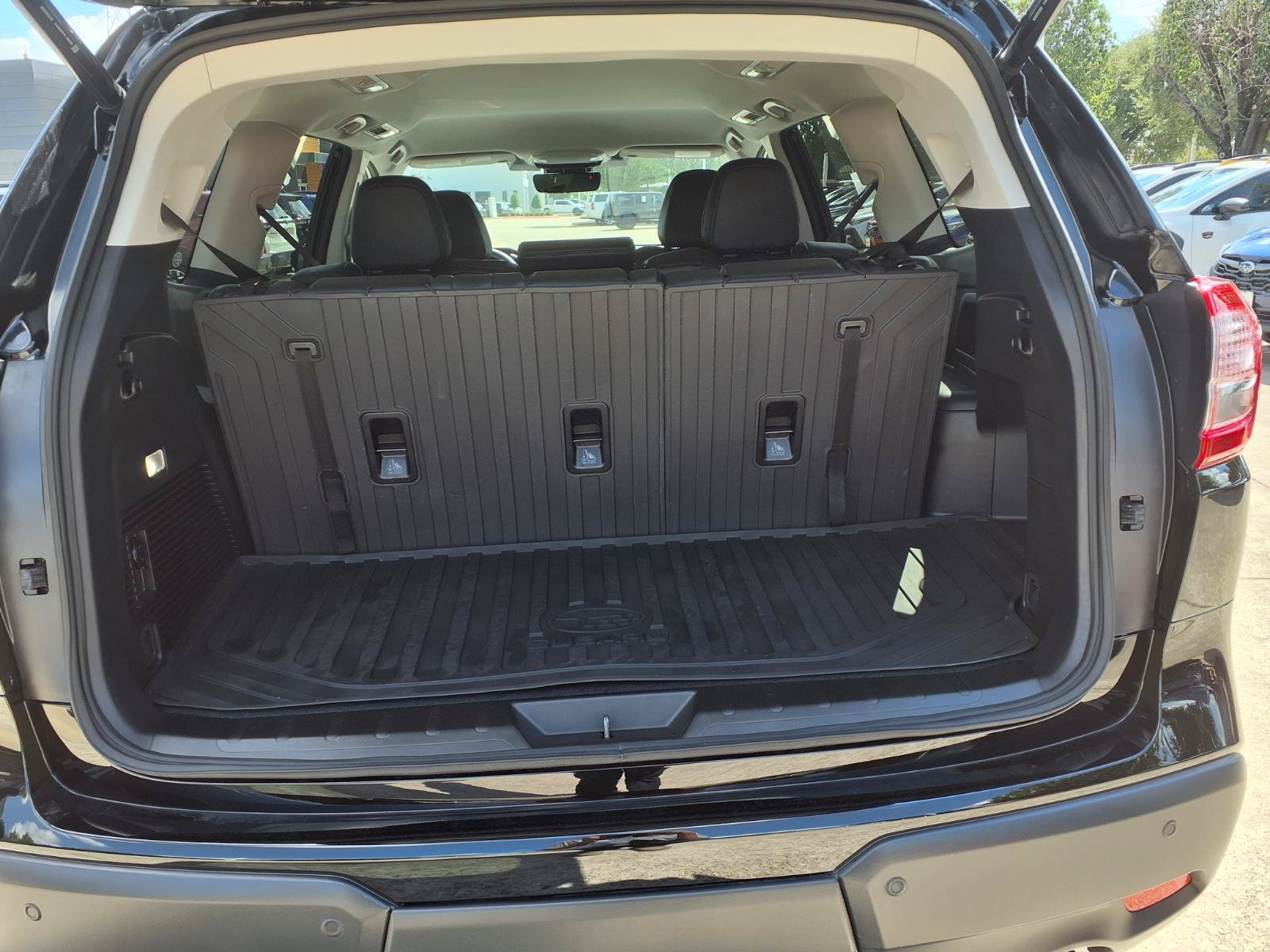 Certified 2026 Subaru Ascent Premium AWD/4WD image 21