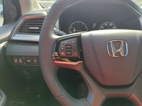 Certified 2026 Honda Odyssey EX-L image 21