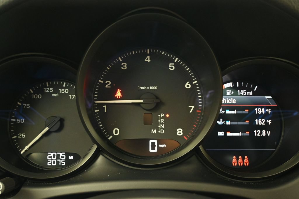 Certified 2026 Porsche Macan AWD/4WD image 23
