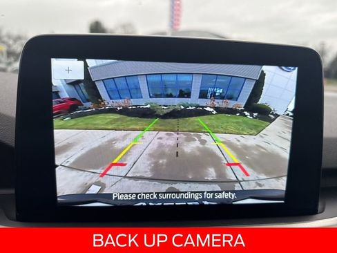 Certified 2022 Ford Escape SE w/ Convenience Package image 3