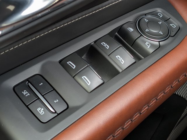 Certified 2023 GMC Yukon Denali Ultimate AWD/4WD image 24