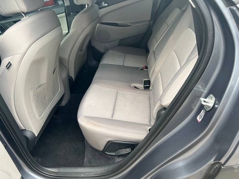 Used 2016 Hyundai Tucson SE w/ Option Group 02 AWD/4WD image 2