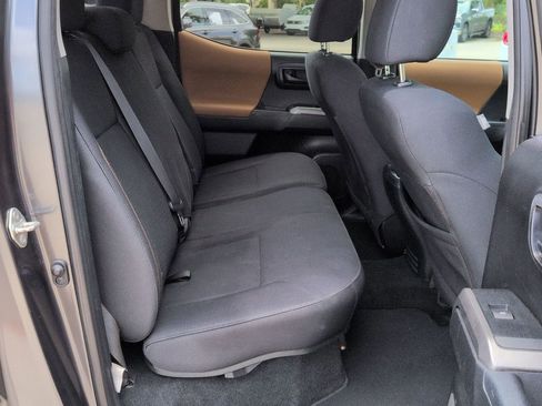Used 2019 Toyota Tacoma SR5 image 24