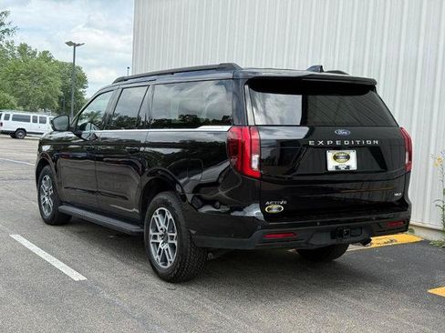 Certified 2025 Ford Expedition Max Active AWD/4WD image 3