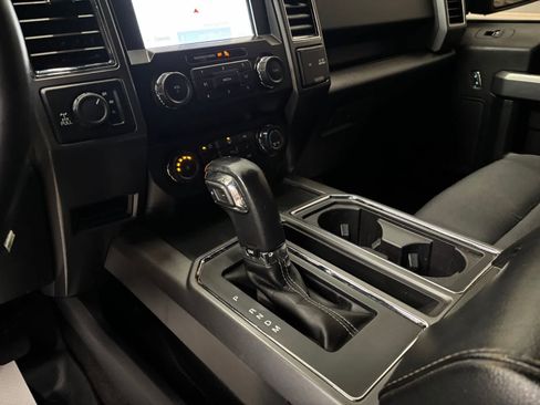 Used 2020 Ford F150 XLT w/ Equipment Group 302A Luxury AWD/4WD image 21