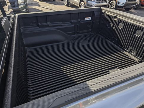 New 2026 Nissan Frontier SV w/ Tow Package image 7