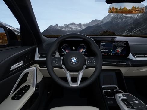 New 2026 BMW X2 xDrive28i w/ Technology Package image 13
