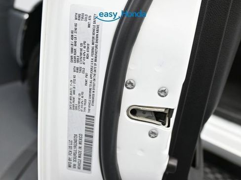 Used 2024 RAM 2500 Big Horn image 17