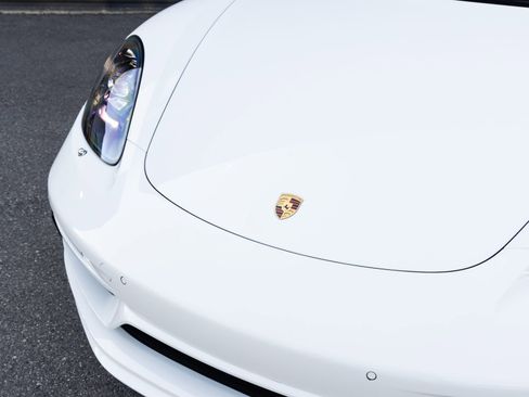 Certified 2025 Porsche 718 Cayman image 10