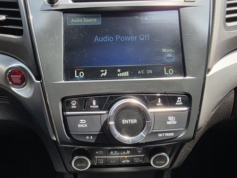 Used 2016 Acura ILX FWD image 25