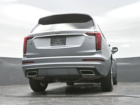 Certified 2025 Cadillac XT6 Premium Luxury image 22