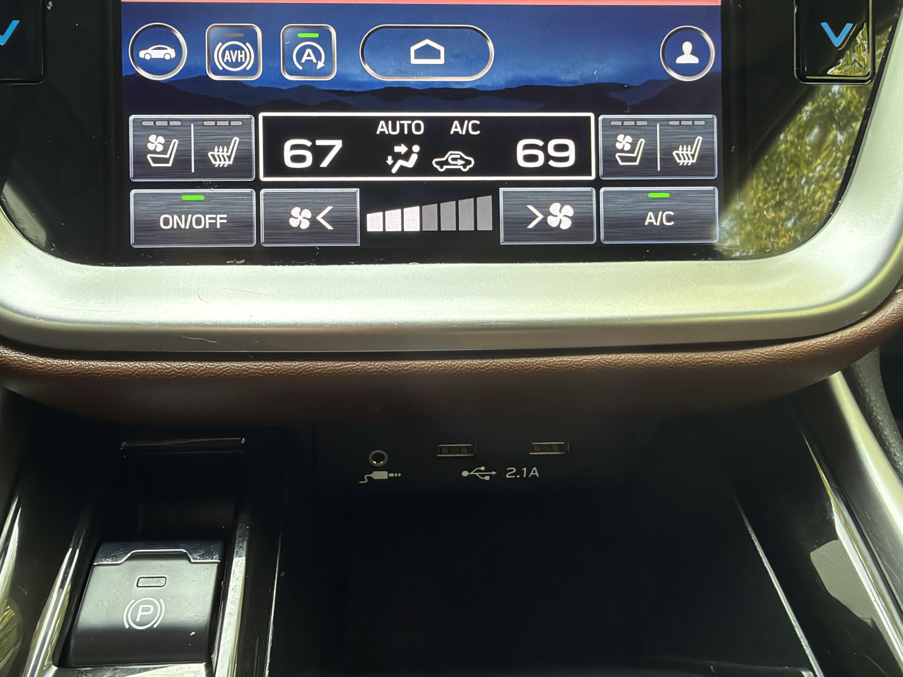 Used 2022 Subaru Outback Touring XT AWD/4WD image 31