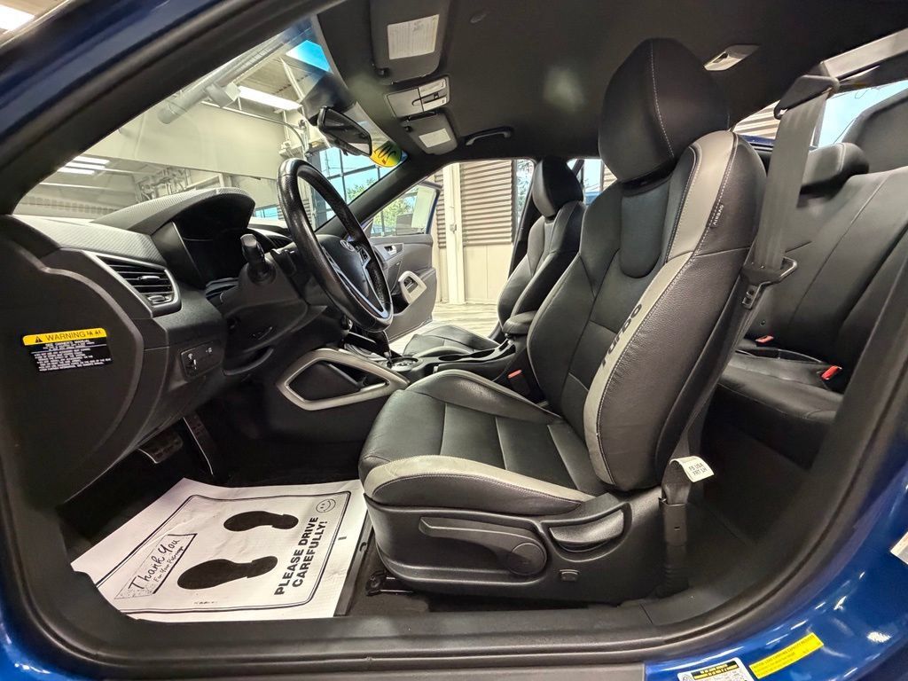 Used 2016 Hyundai Veloster Turbo FWD image 52