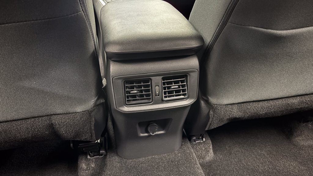 Certified 2025 Toyota RAV4 LE FWD image 25