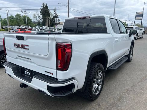Used 2021 GMC Sierra 1500 AT4 w/ AT4 Carbonpro Edition AWD/4WD image 6
