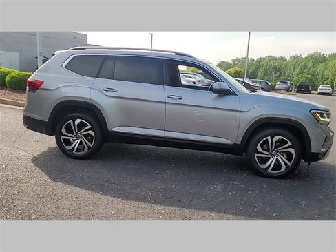 Used 2021 Volkswagen Atlas SEL Premium image 48