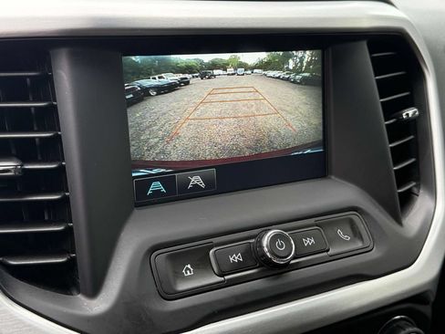 Used 2019 GMC Acadia SLE AWD/4WD image 24