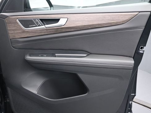 New 2025 Volkswagen Atlas SEL Premium R-Line image 31