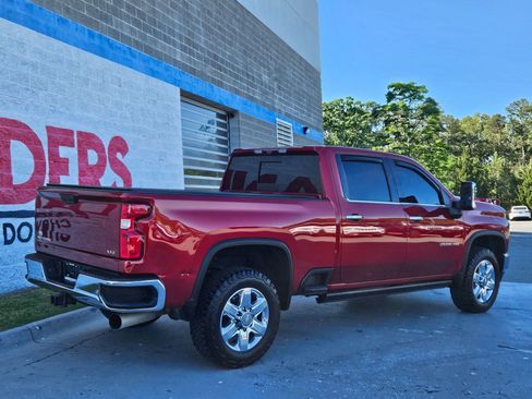 Used 2022 Chevrolet Silverado 2500 LTZ w/ LTZ Premium Package AWD/4WD image 7