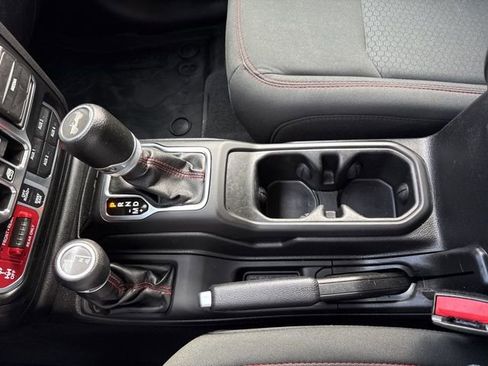 Used 2021 Jeep Wrangler Unlimited Rubicon image 21