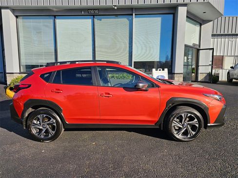Used 2025 Subaru Crosstrek 2.0i Premium w/ Convenience Package #2 image 8