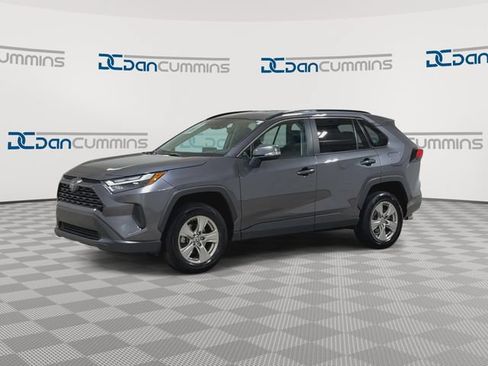 Used 2024 Toyota RAV4 XLE FWD image 4