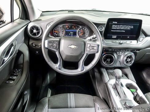 New 2026 Chevrolet Blazer LT w/ Convenience Package image 11