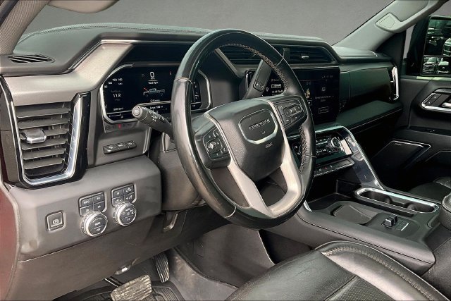 Used 2024 GMC Sierra 3500 Denali w/ Denali Reserve Package AWD/4WD image 12